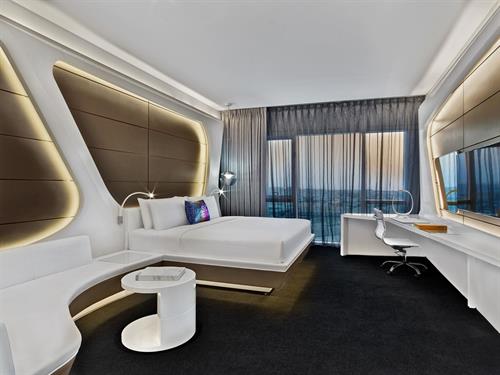 V Hotel Dubai, Curio Collection By Hilton - DELUXE ROOM - 187213