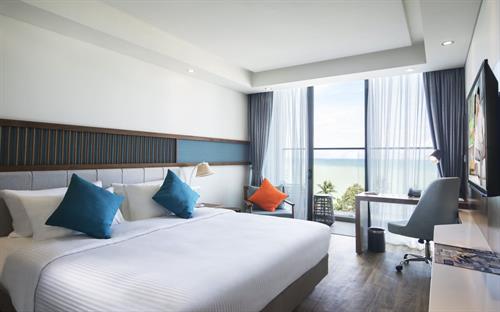 Citadines Bayfront Nha Trang Hotel - Studio Executive Ocean View Room with Balcony - 26775