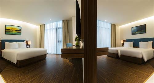 Maximilan Danang Beach Hotel - FAMILY DELUXE ROOM - 202256