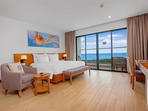 Selectum Noa Resort Cam Ranh - Premier Deluxe Sea View with Balcony ( with unlimited waterpark access ) - 230380